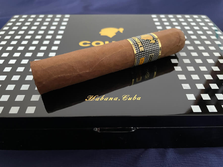 Cohiba Behike 52 / コイーバ ベーイケ 52 | 葉巻吸いのブログ